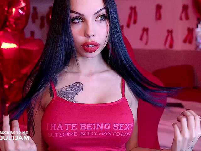 juli-jam's BongaCams show and profile