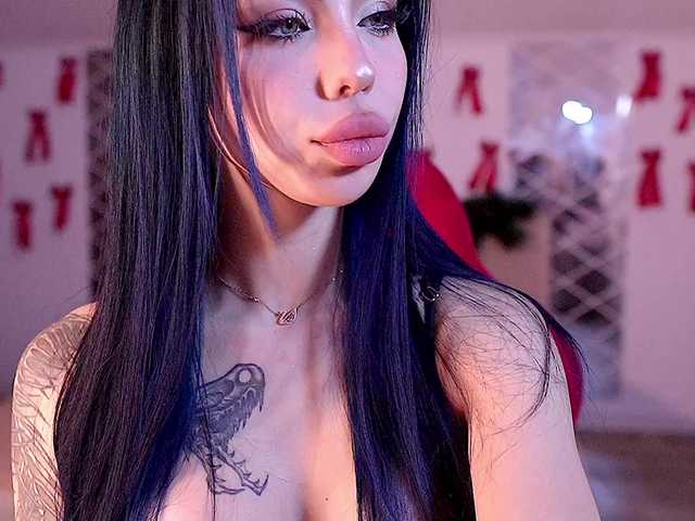 juli-jam's BongaCams show and profile