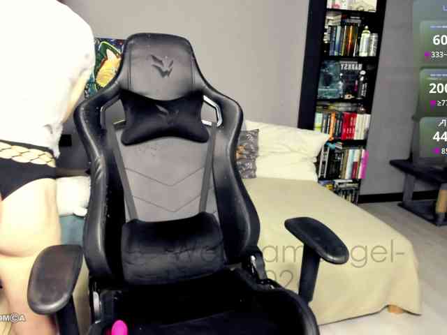 -Web-cam-angel- webcam