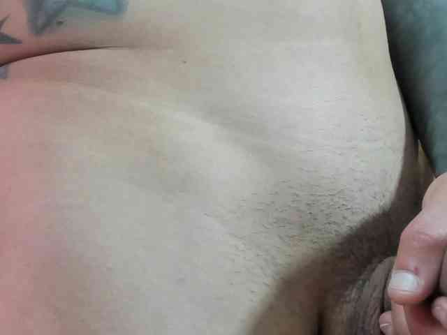 Queenramona_hot