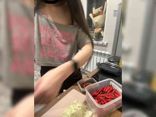 MoanaQliphoth webcam