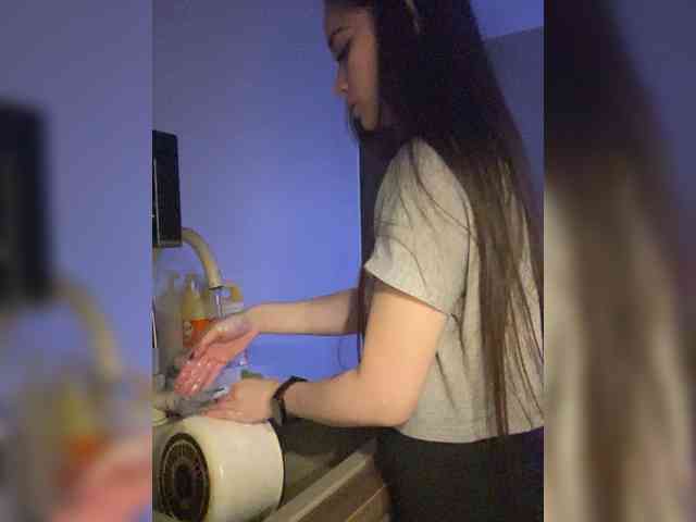 MoanaQliphoth webcam