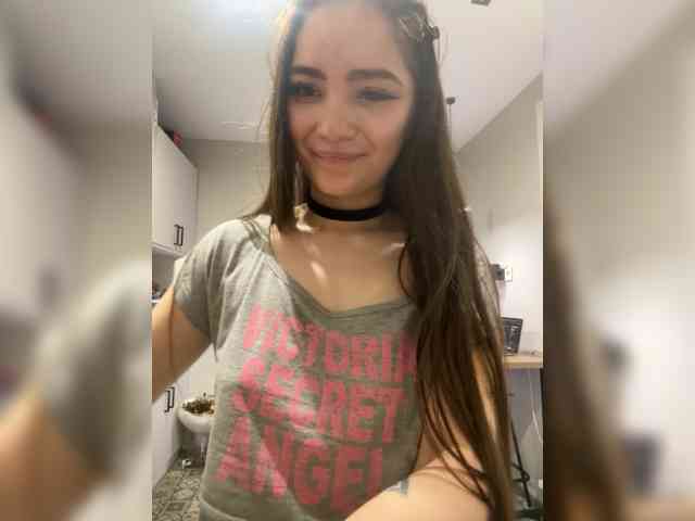 MoanaQliphoth webcam