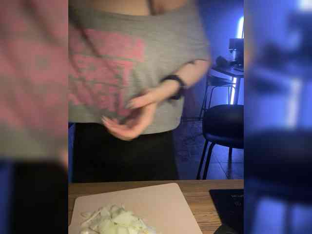 MoanaQliphoth webcam