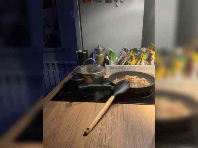 MoanaQliphoth webcam