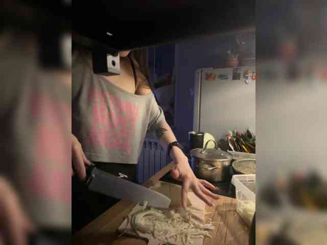 MoanaQliphoth webcam