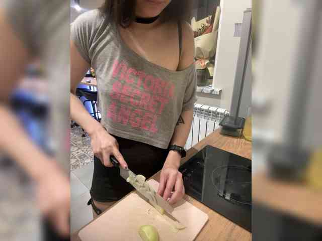 MoanaQliphoth webcam