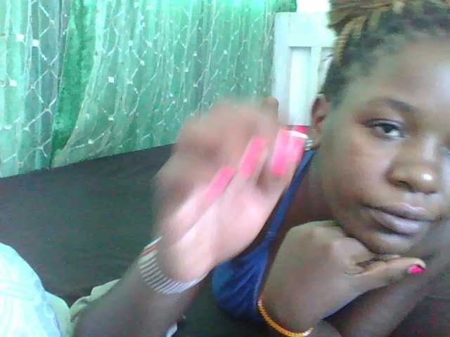 sweetchic's BongaCams show and profile