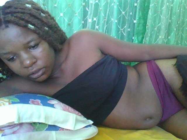 sweetchic's BongaCams show and profile