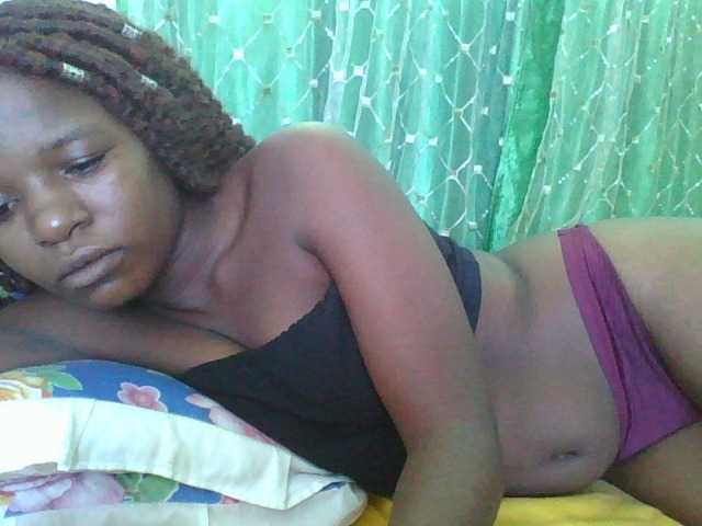 sweetchic's BongaCams show and profile