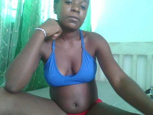 sweetchic's BongaCams show and profile