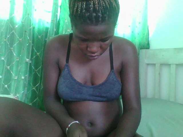 sweetchic's BongaCams show and profile