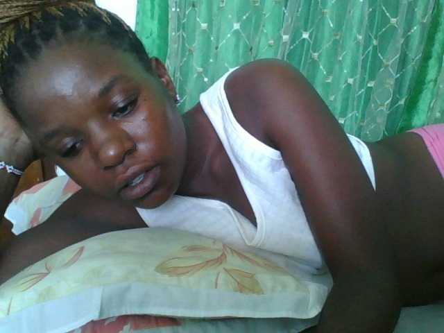 sweetchic's BongaCams show and profile