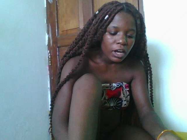 sweetchic's BongaCams show and profile