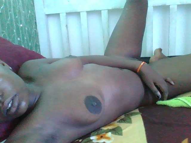 sweetchic's BongaCams show and profile