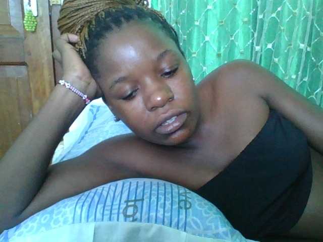 sweetchic's BongaCams show and profile