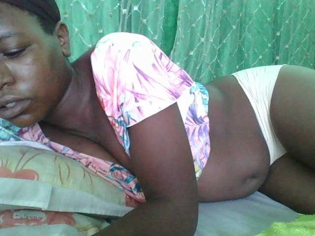 sweetchic live cam profile