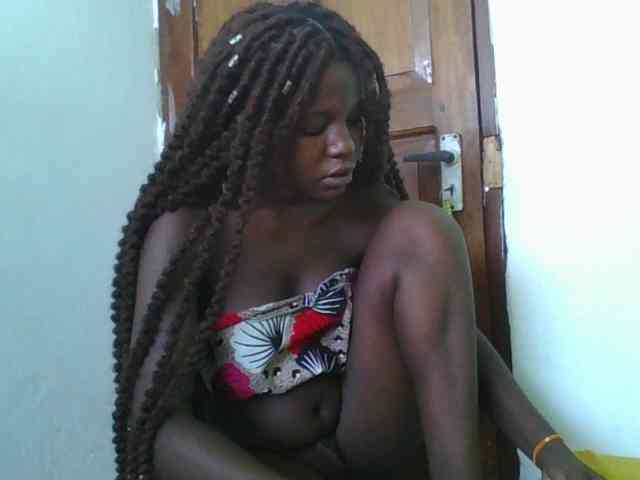 sweetchic Live Webcam on BongaCams