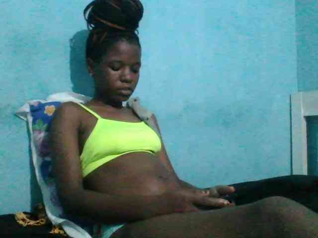 sweetchic Live Webcam on BongaCams