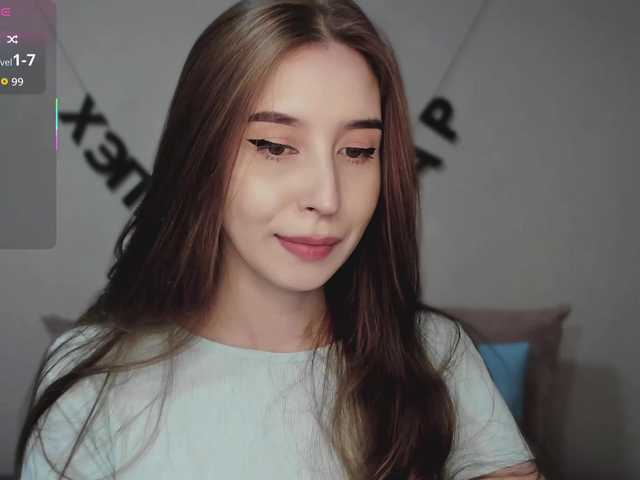 Вебкам модель RocketGIRL: смотреть секс чат онлайн бесплатно 18+