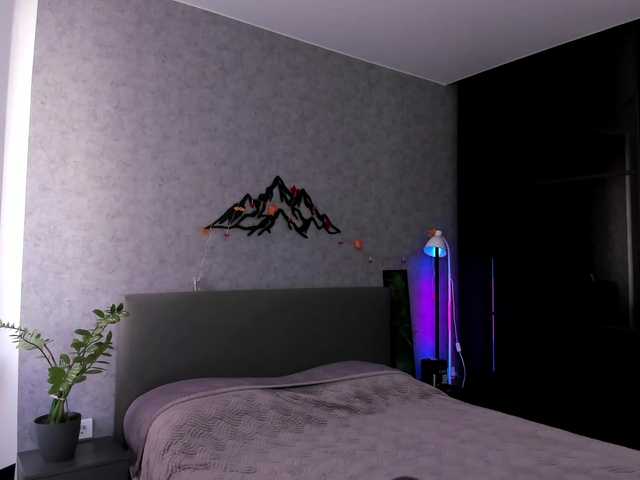 Curly-Sue's BongaCams show and profile