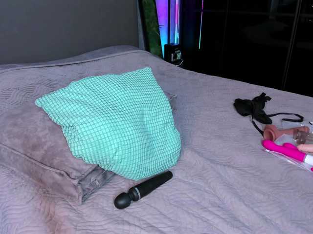 Curly-Sue from BongaCams is Freechat