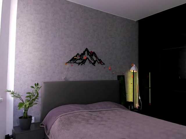 Curly-Sue's BongaCams show and profile