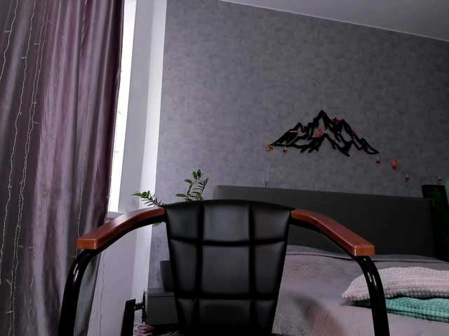 Curly-Sue's BongaCams show and profile