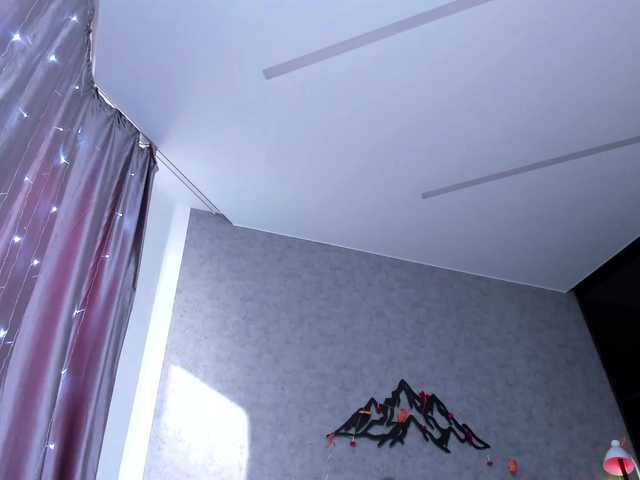 Curly-Sue's BongaCams show and profile