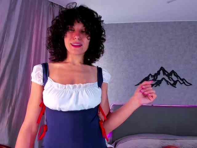 Curly-Sue webcam