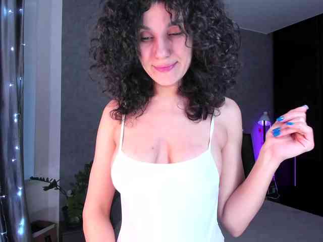 Curly-Sue webcam