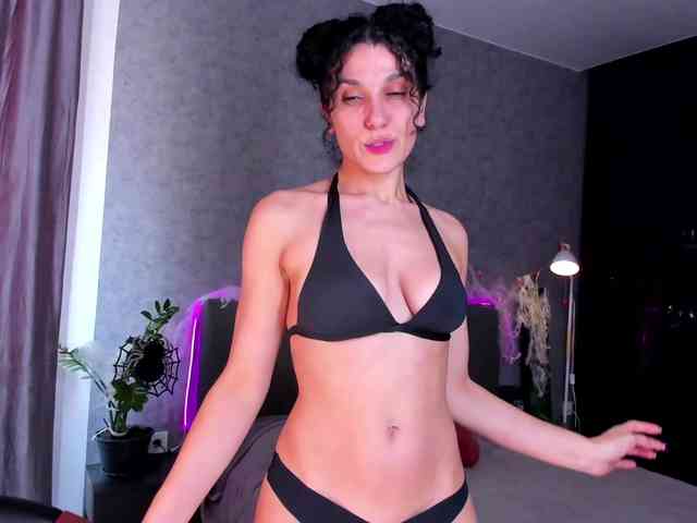 Curly-Sue webcam