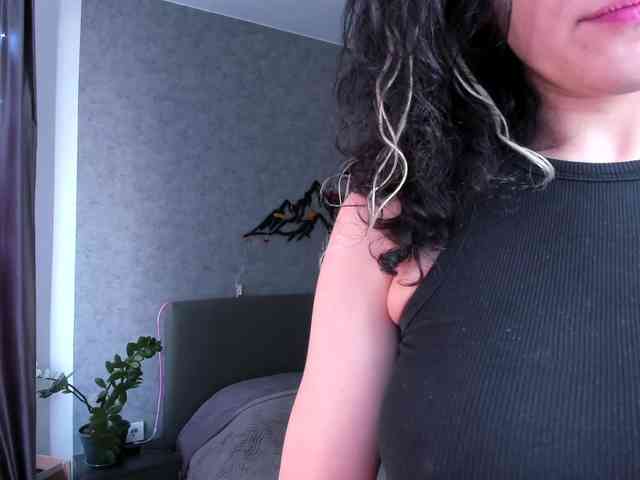 Curly-Sue webcam