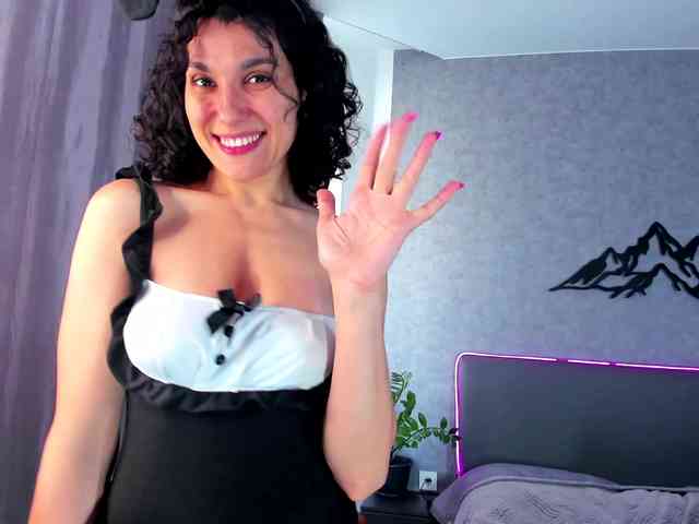 Curly-Sue webcam