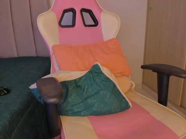 isa-bunny1's BongaCams show and profile