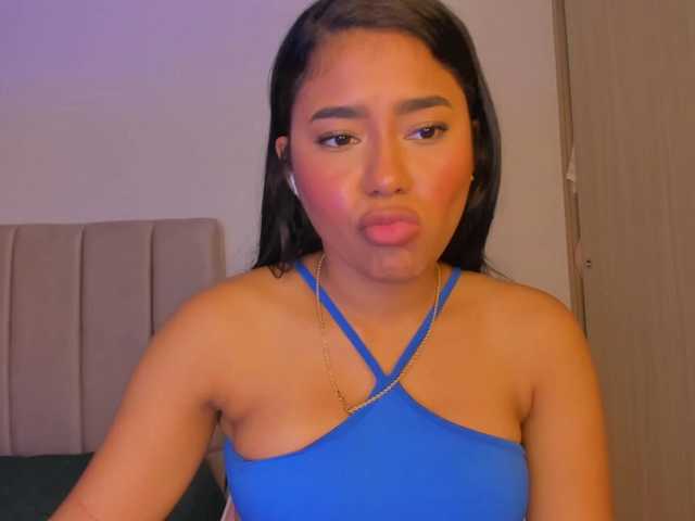 isa-bunny1's BongaCams show and profile