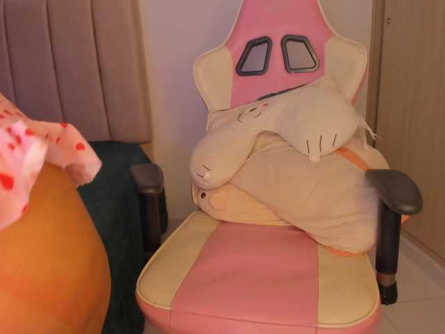 isa-bunny1's BongaCams show and profile