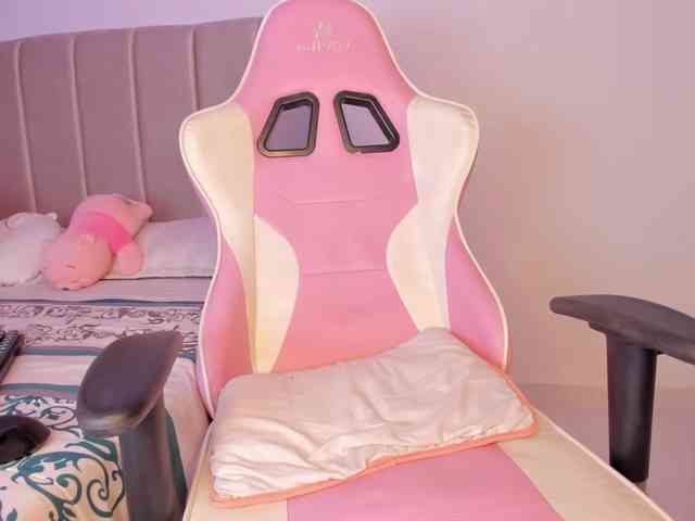 isa-bunny1 webcam