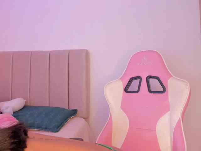 isa-bunny1 webcam