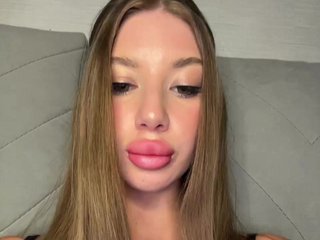 BettyCross Porn Show
