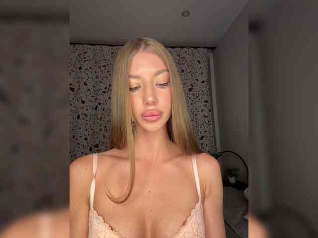 BettyCross webcam
