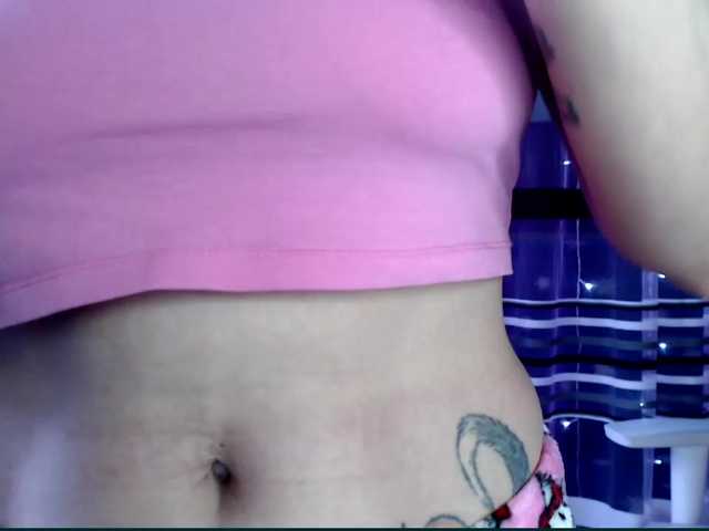 Lollifoxy's BongaCams show and profile