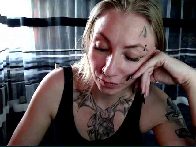 Lollifoxy webcam