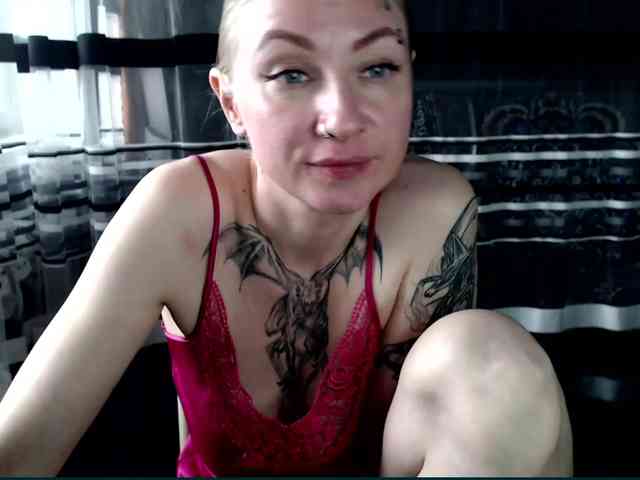Lollifoxy bongacams