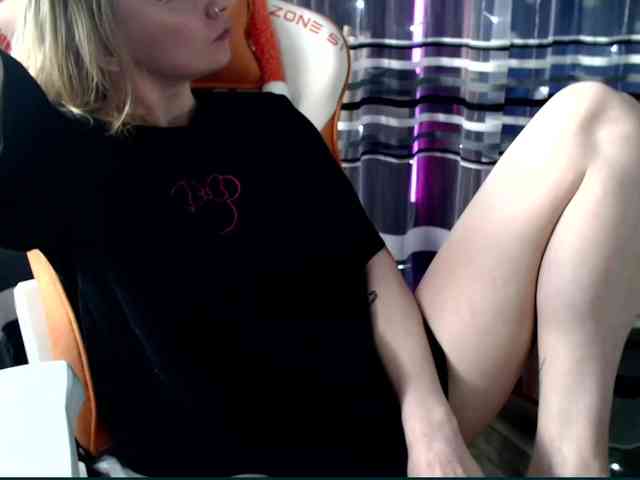Lollifoxy webcam