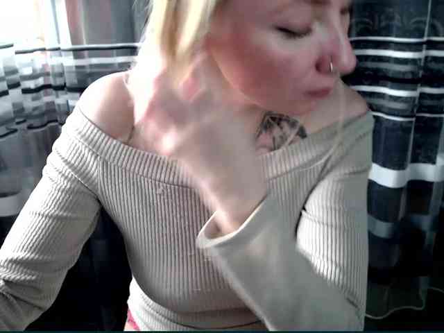 Lollifoxy webcam