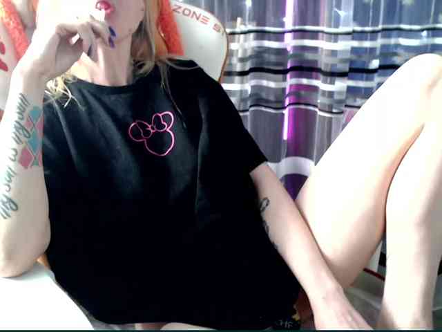 Lollifoxy webcam