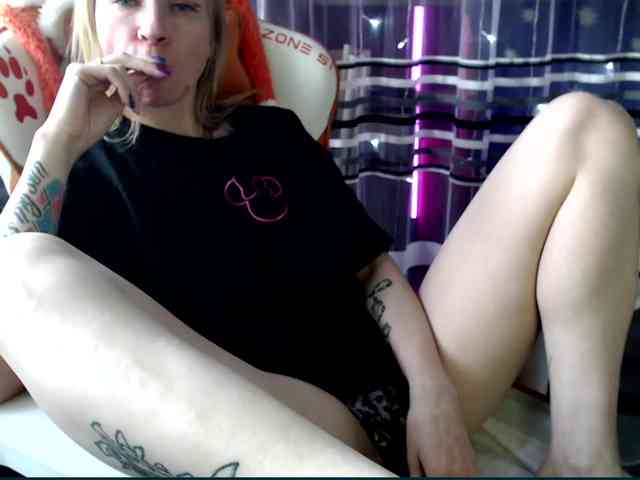 Lollifoxy webcam