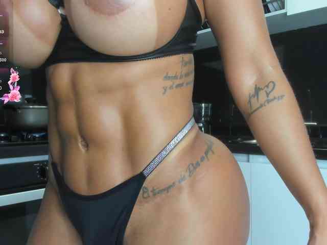 angelinafit webcam