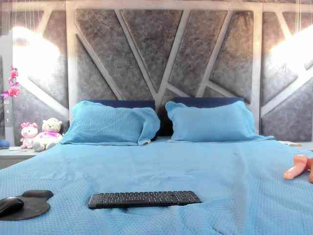angelinafit webcam